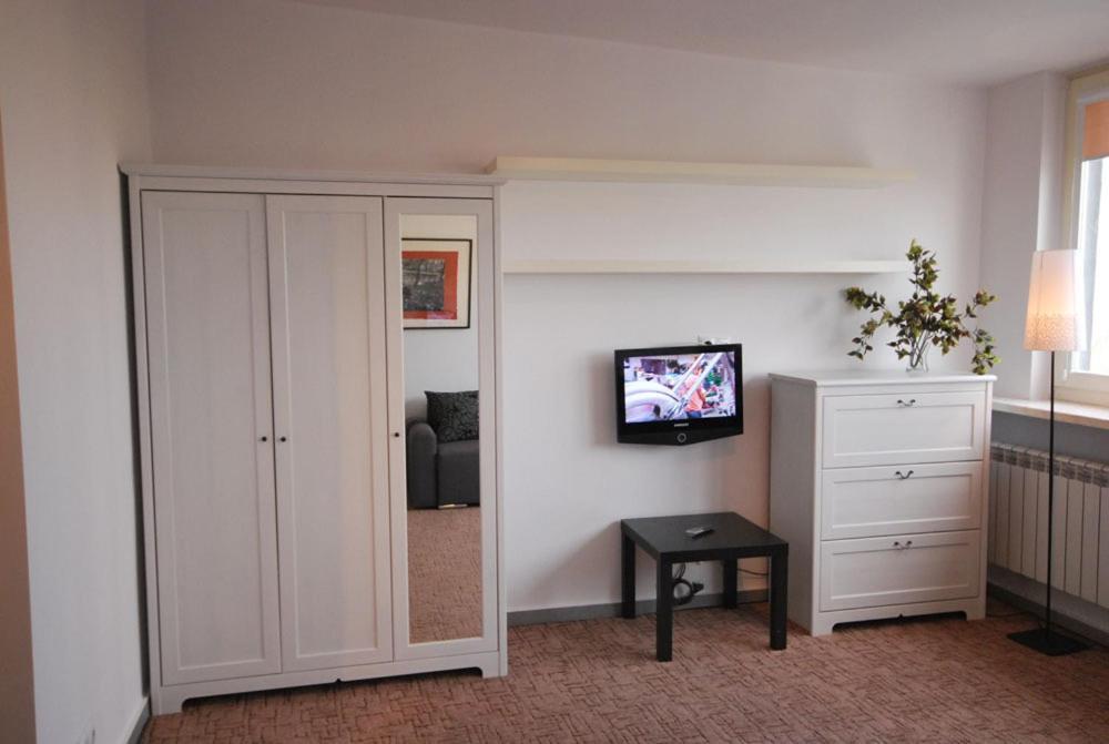 Apartment4You - Solidarnosci Warszawa Rom bilde